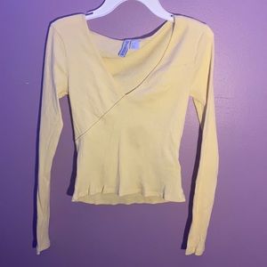 Yellow top (slightly cropped)